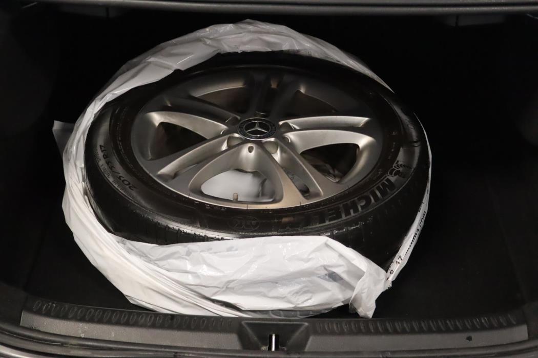 MERCEDES-BENZ A 2020