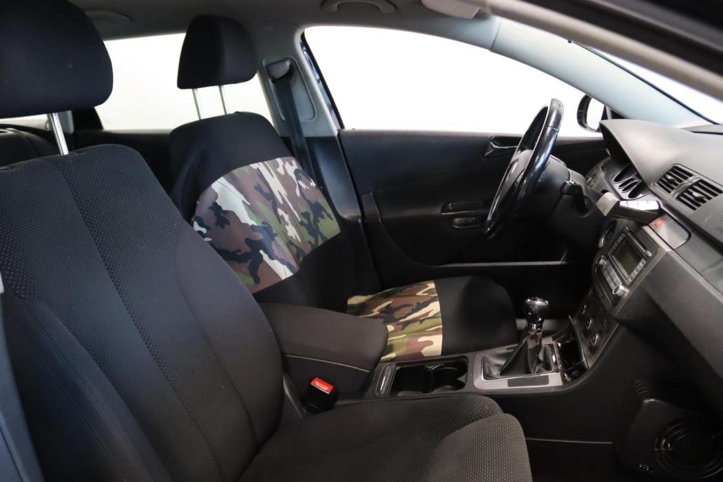 VOLKSWAGEN Passat 2007