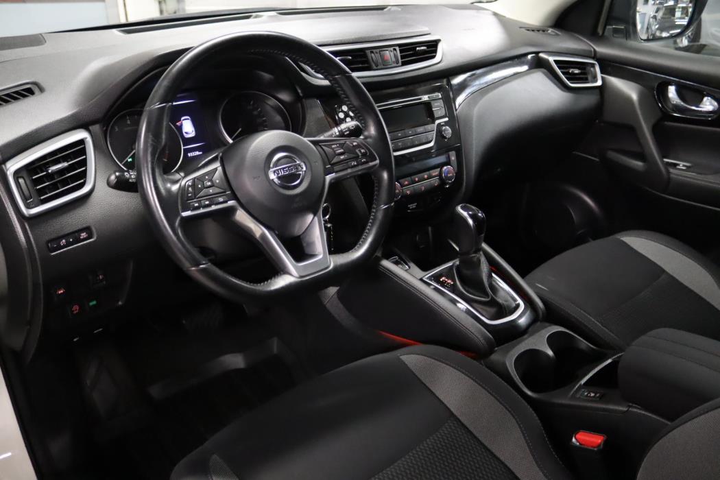 NISSAN Qashqai 2018