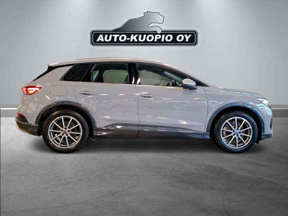 AUDI Q4 e-tron 2023