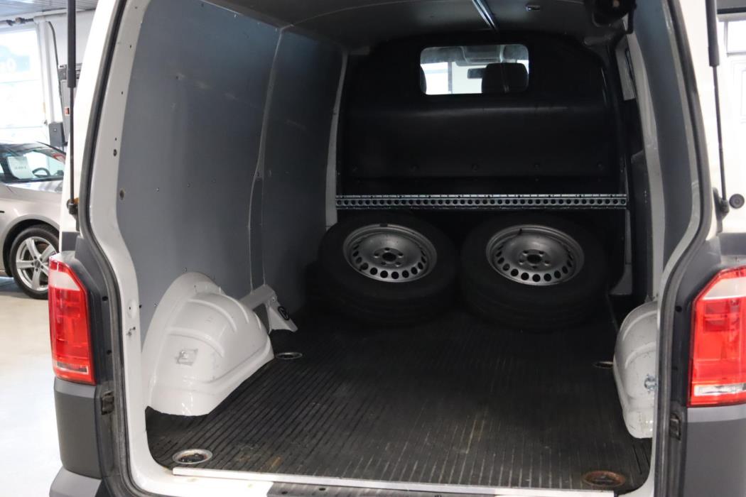 VOLKSWAGEN Transporter 2018