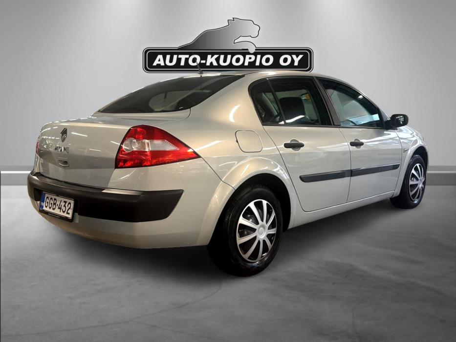 RENAULT Megane 2004