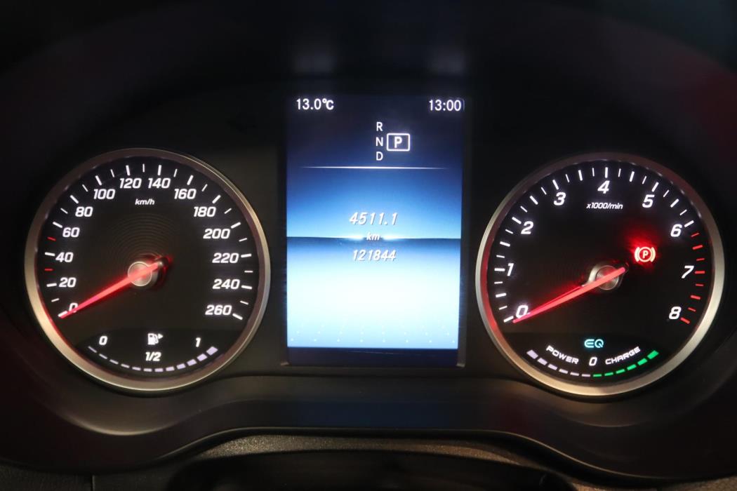 MERCEDES-BENZ C 2019