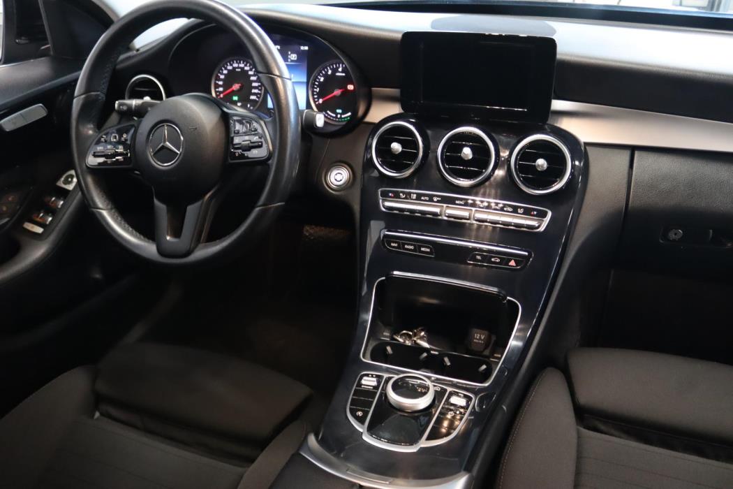 MERCEDES-BENZ C 2019