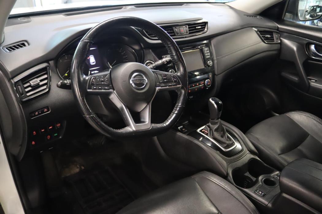 NISSAN X-Trail 2019