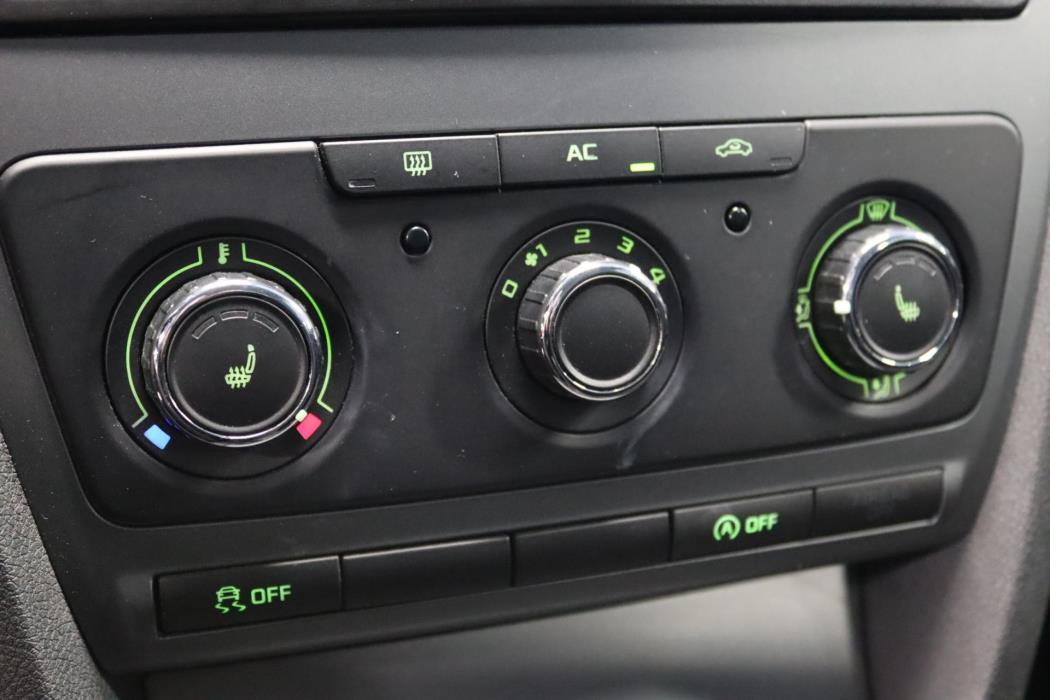 SKODA Octavia 2013