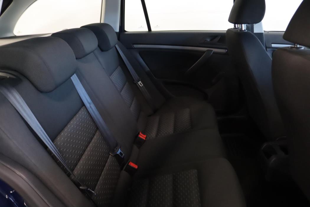 SKODA Octavia 2013