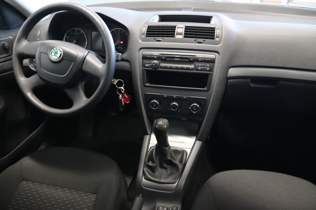 SKODA Octavia 2013