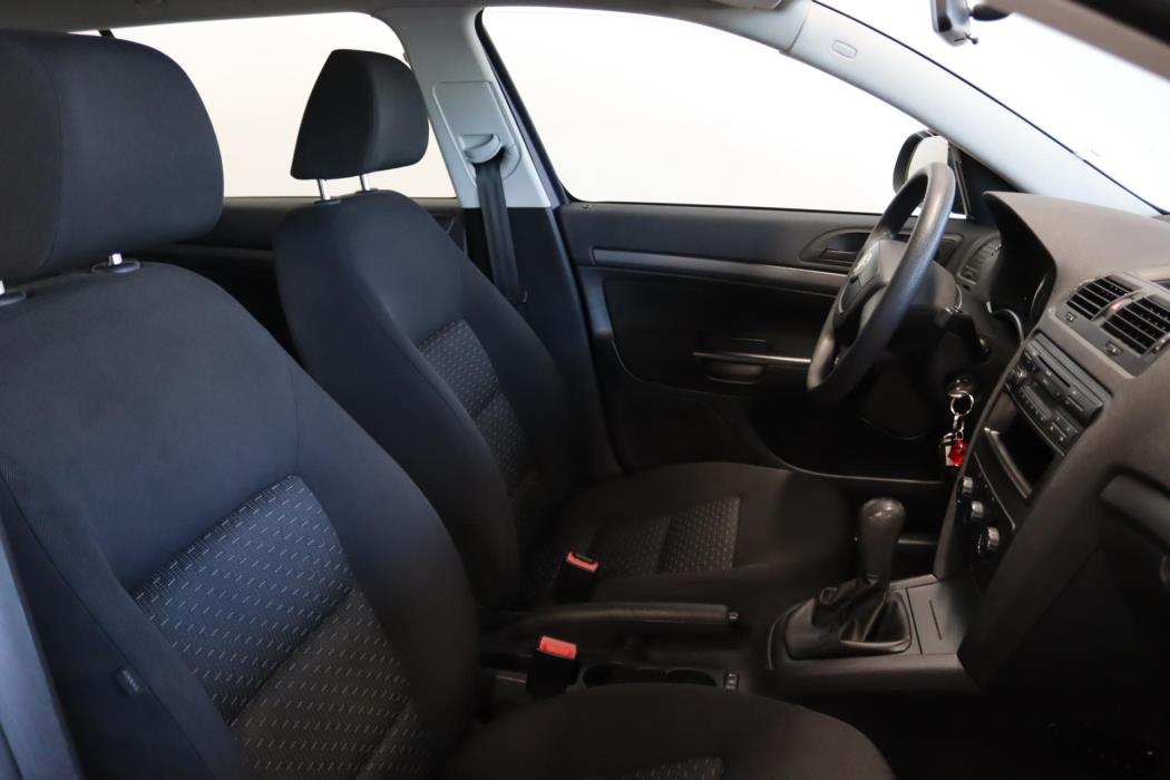 SKODA Octavia 2013