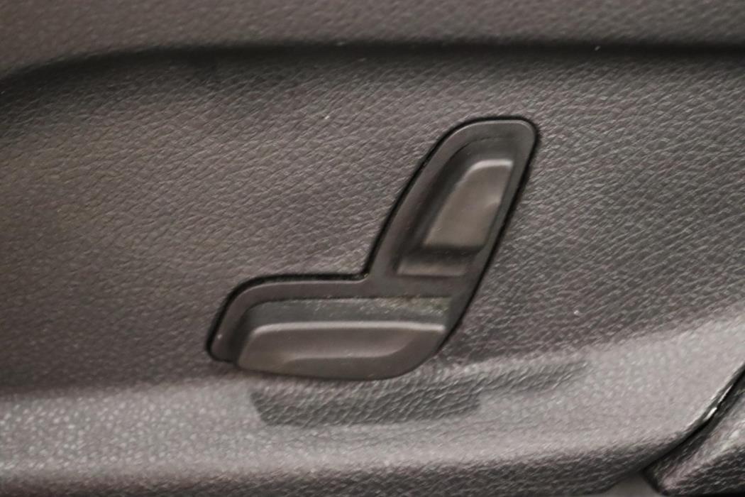 MERCEDES-BENZ GLC 2021