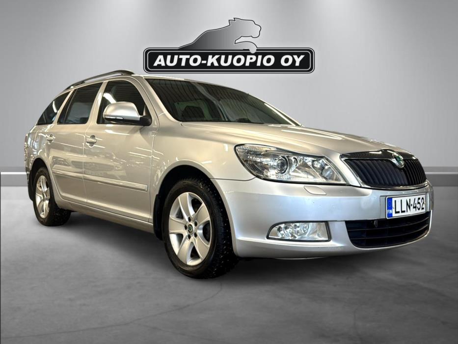 SKODA Octavia 2013
