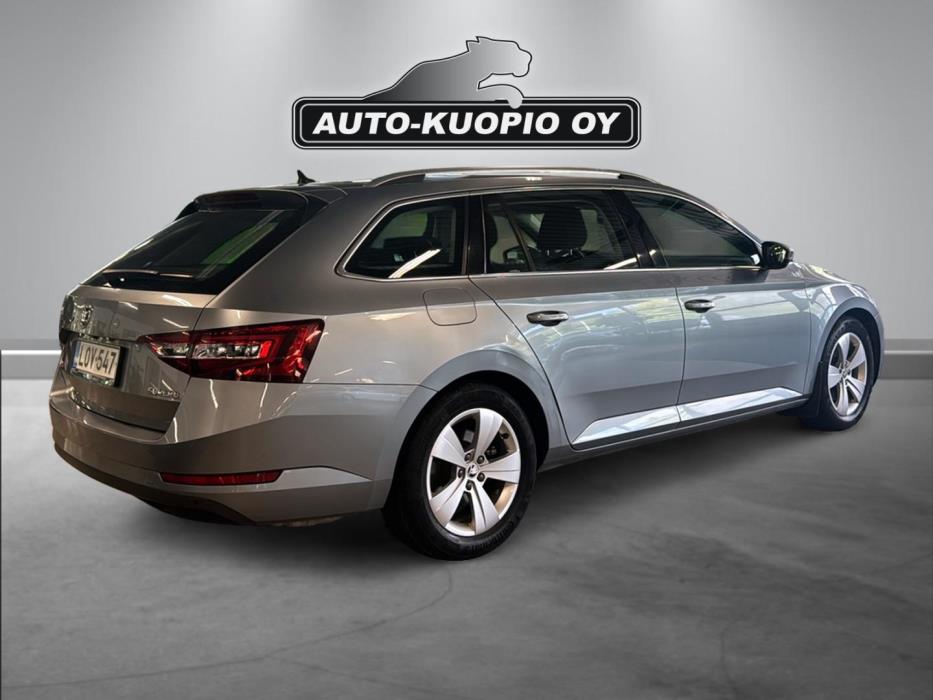 SKODA Superb 2018
