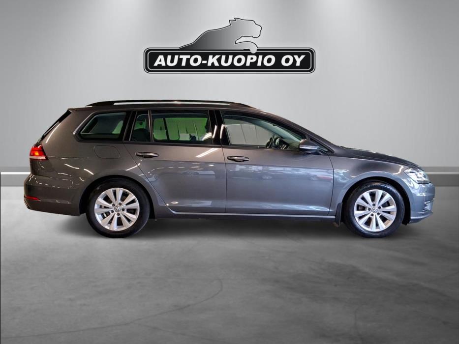 VOLKSWAGEN Golf 2018