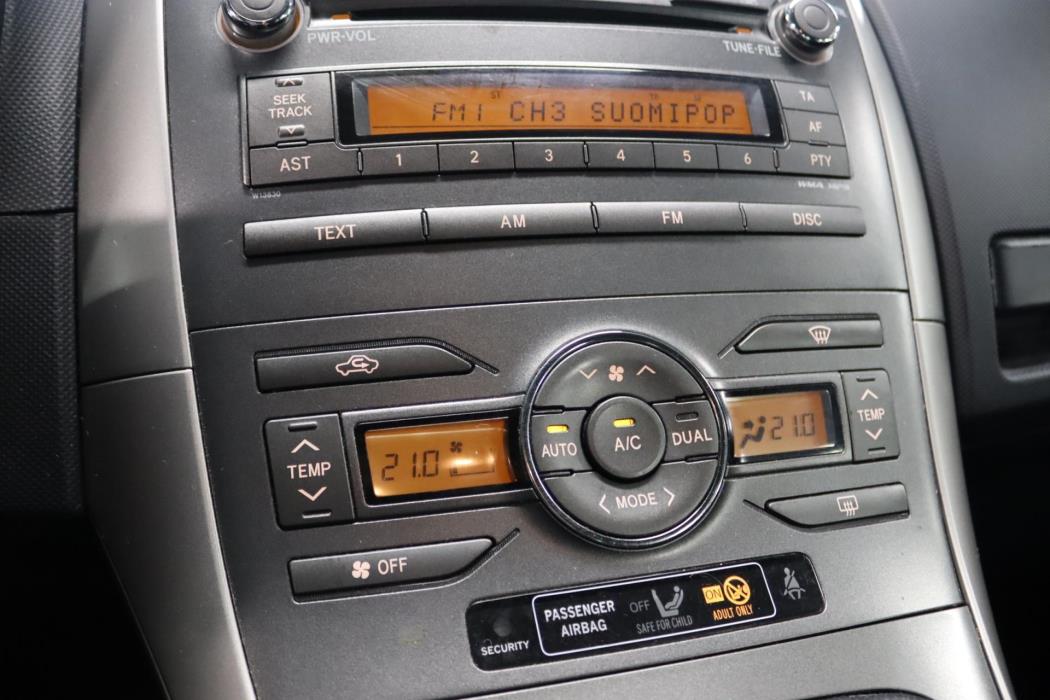 TOYOTA Auris 2010