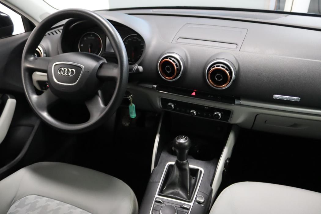 AUDI A3 2013
