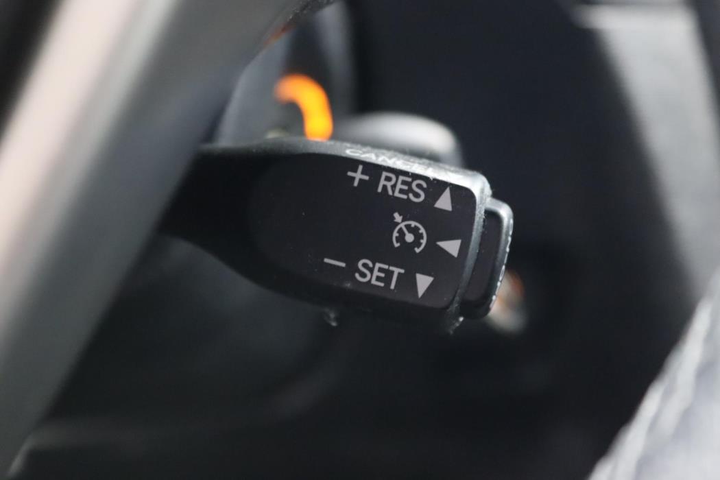 TOYOTA Avensis 2010