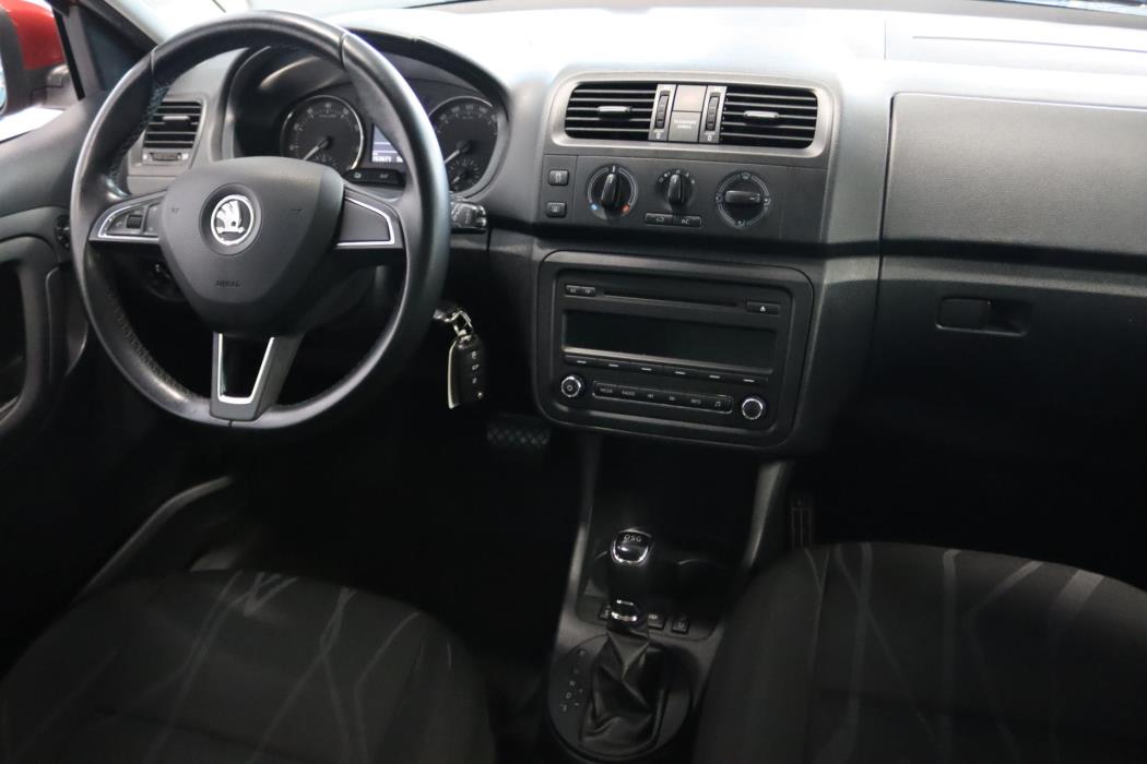 SKODA Fabia 2014