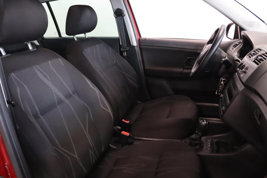 SKODA Fabia 2014