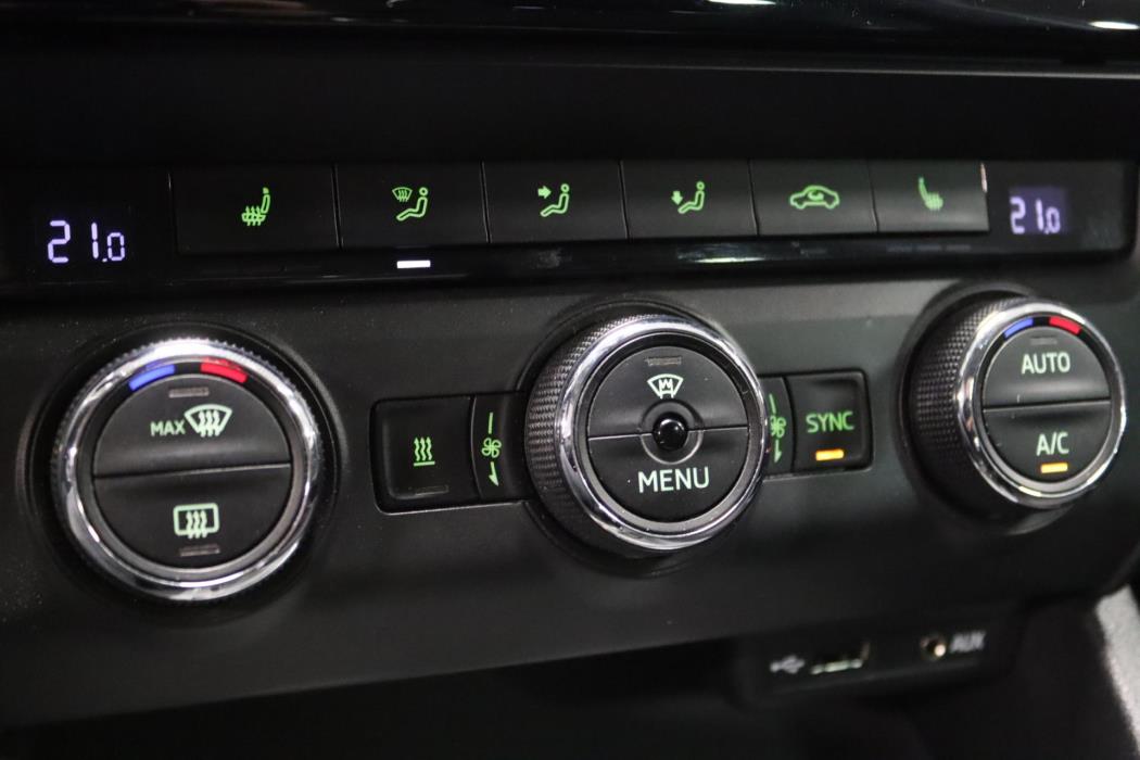 SKODA Octavia 2016