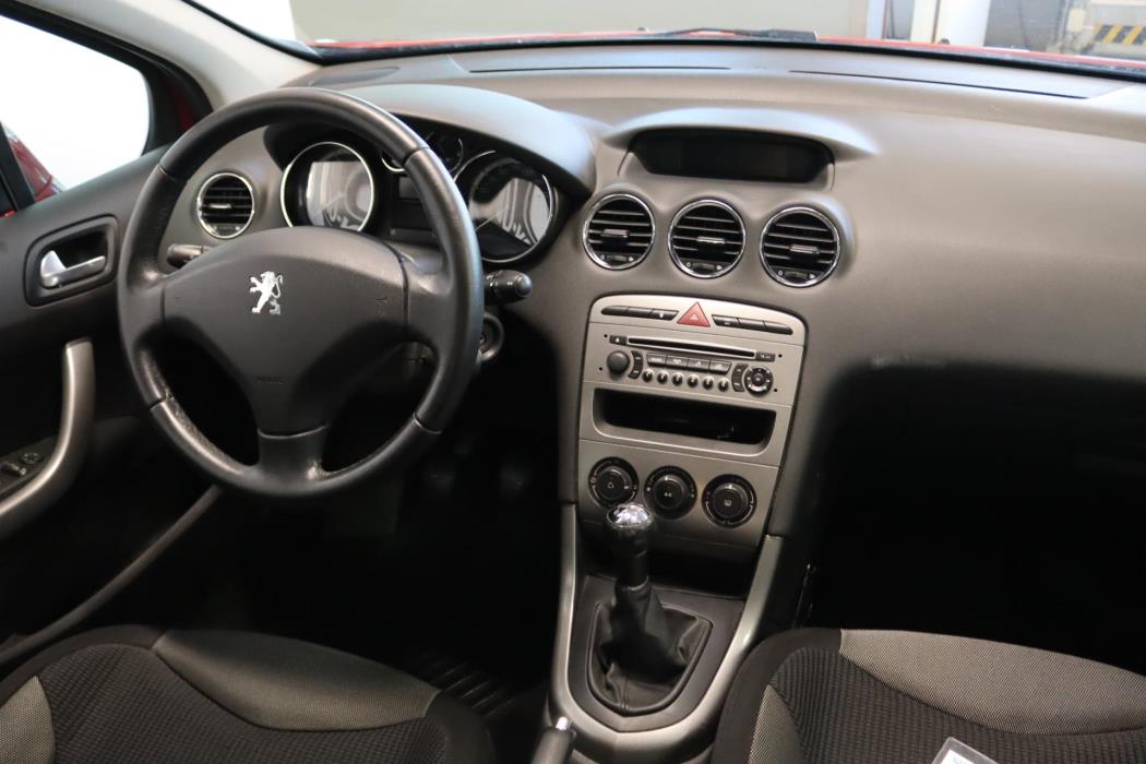 PEUGEOT 308 2008