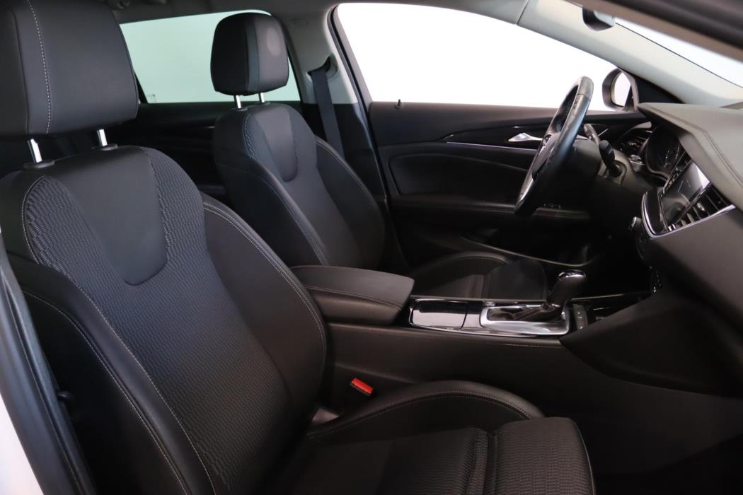 OPEL Insignia 2020