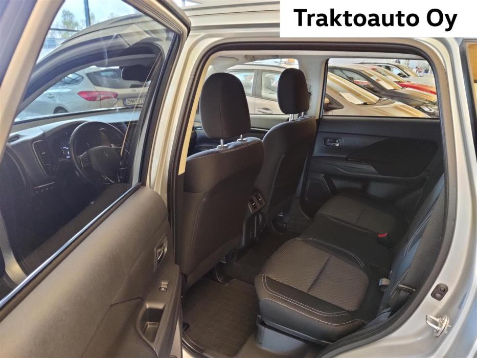 Mitsubishi Outlander 2020