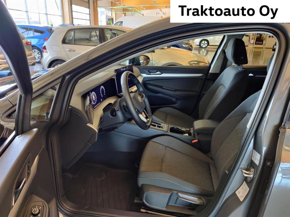 Volkswagen Golf 2025