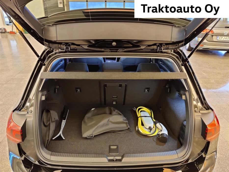 Volkswagen Golf 2025