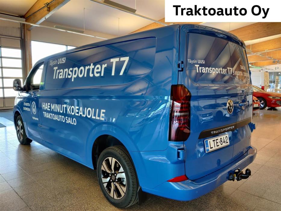 Volkswagen Transporter 2025