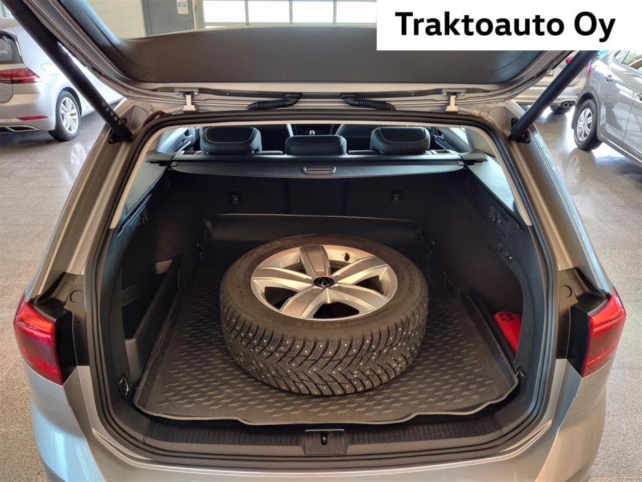 Volkswagen Passat 2023