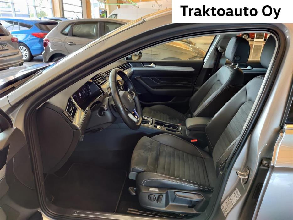 Volkswagen Passat 2023