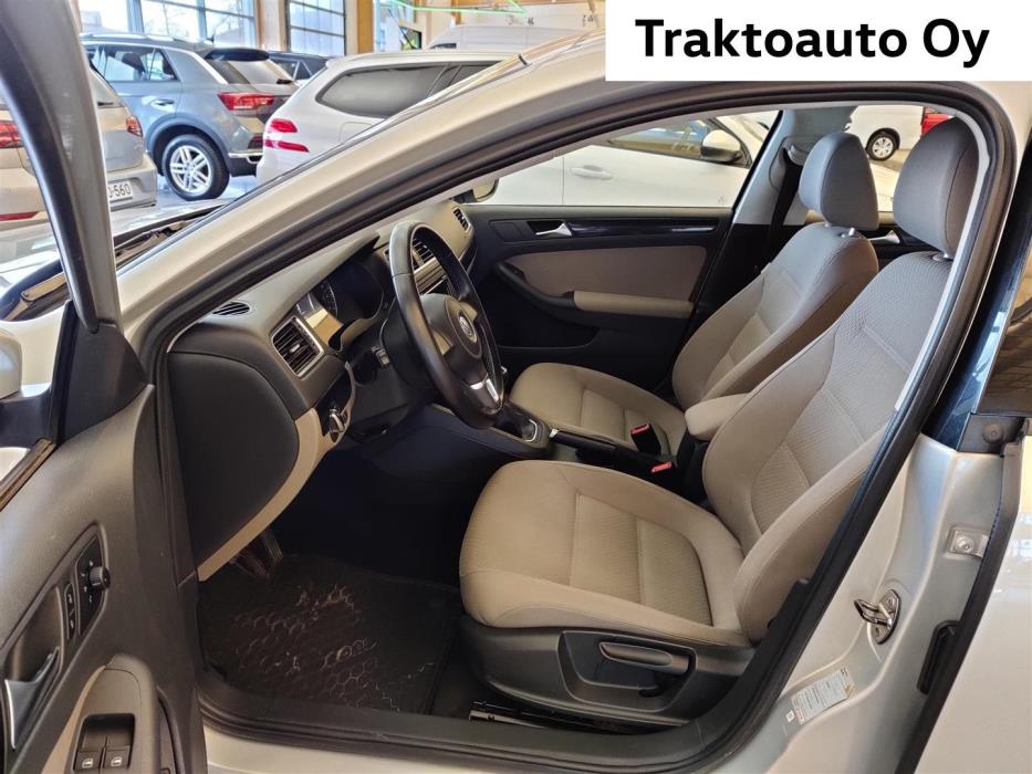 Volkswagen Jetta 2012