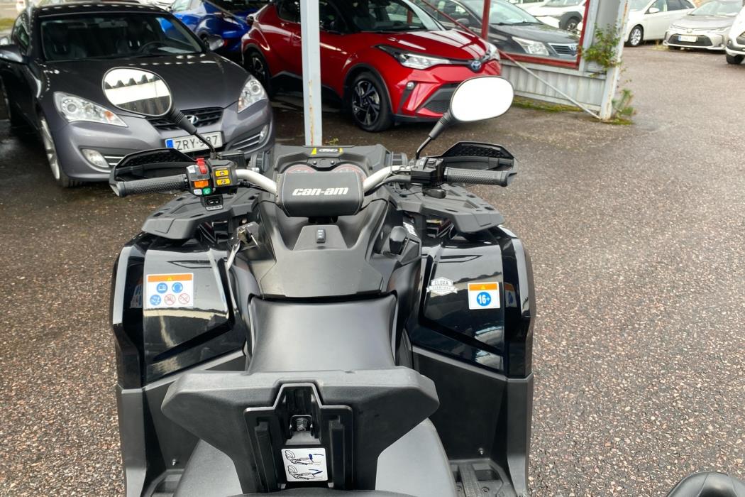 CAN-AM OUTLANDER MAX 2017