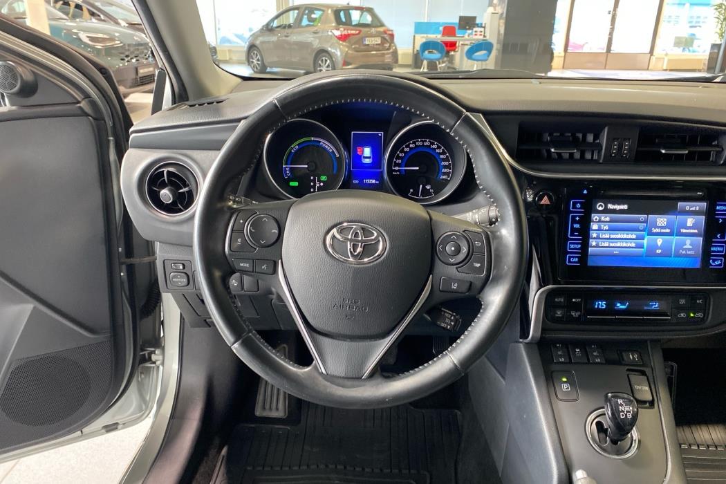 TOYOTA Auris 2019
