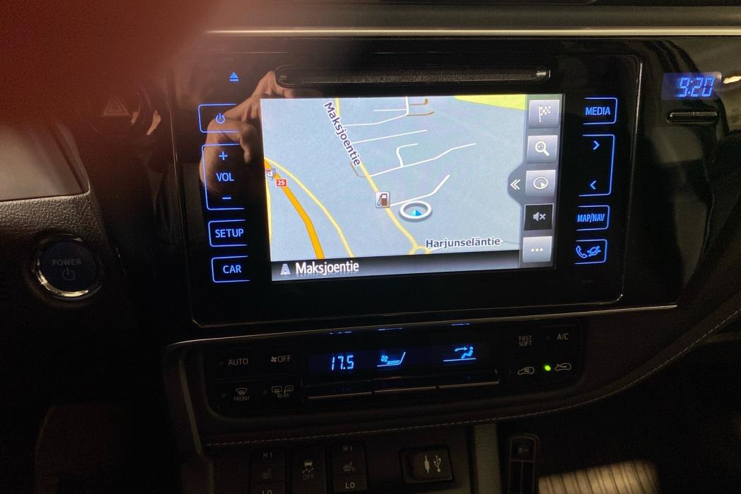 TOYOTA Auris 2019