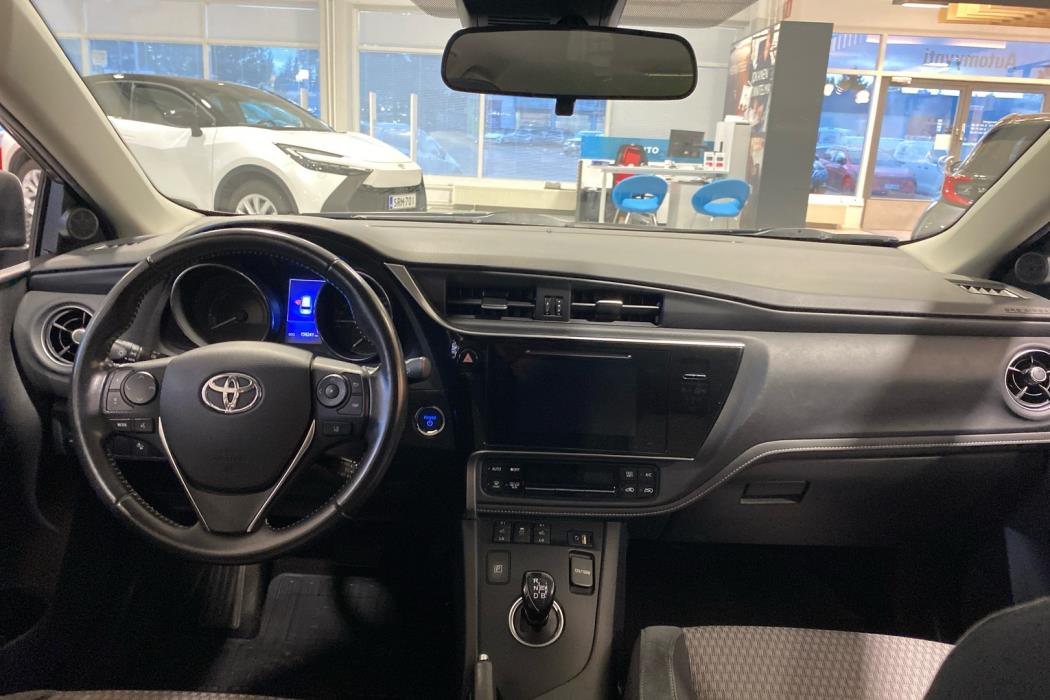 TOYOTA Auris 2019