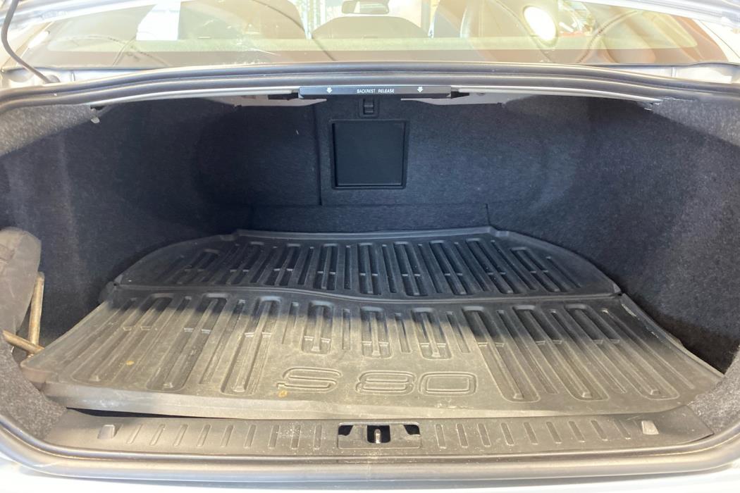 VOLVO S80 2012