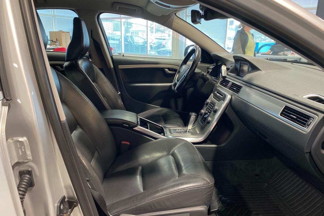VOLVO S80 2012