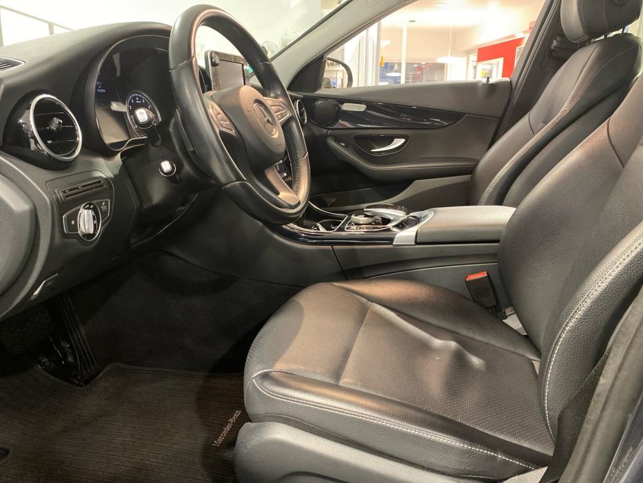 MERCEDES-BENZ C 2016