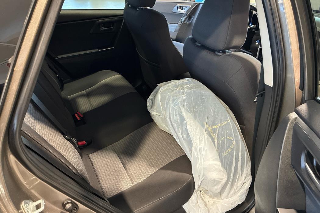 TOYOTA Auris 2018