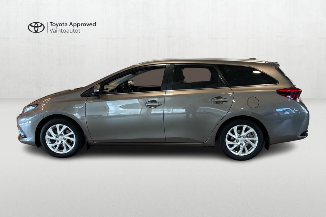 TOYOTA Auris 2018