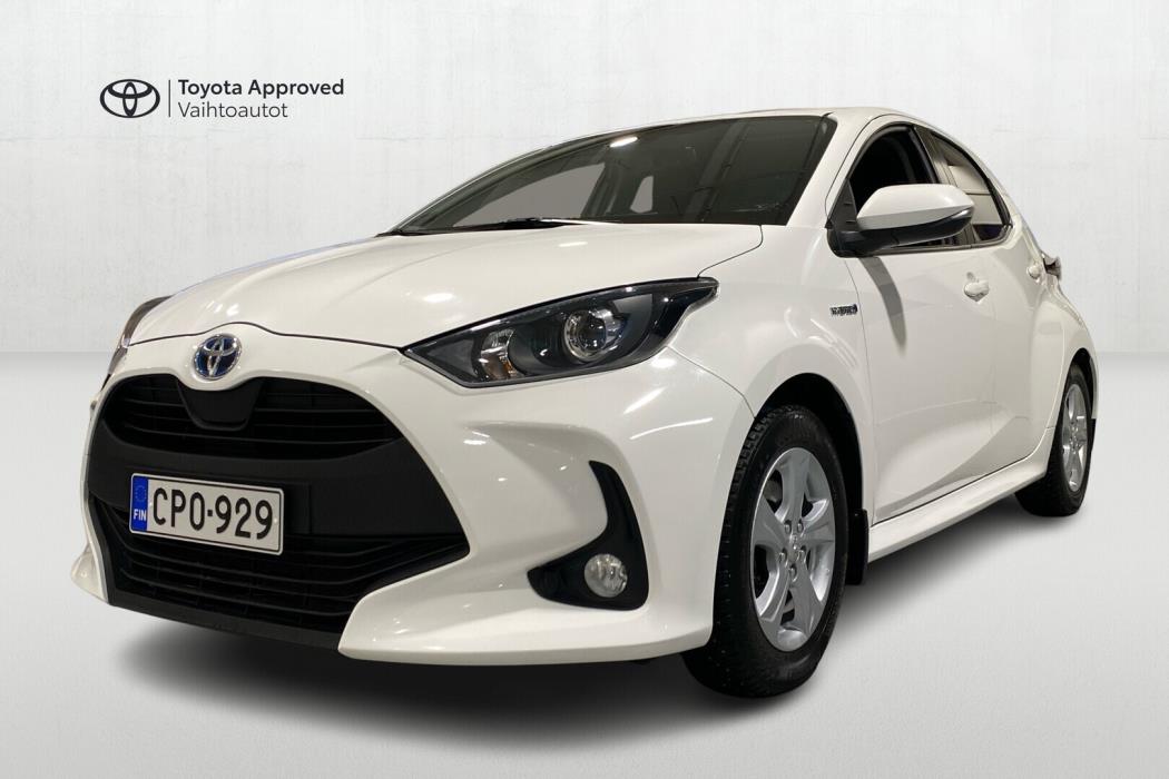 TOYOTA Yaris 2021