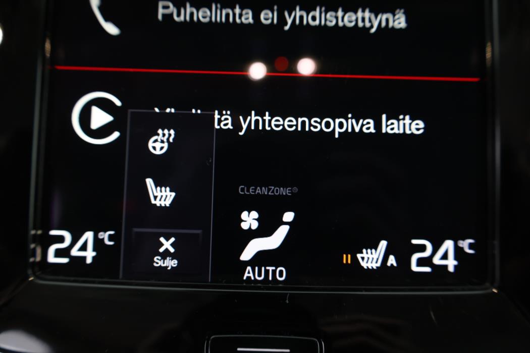 VOLVO XC90 2021