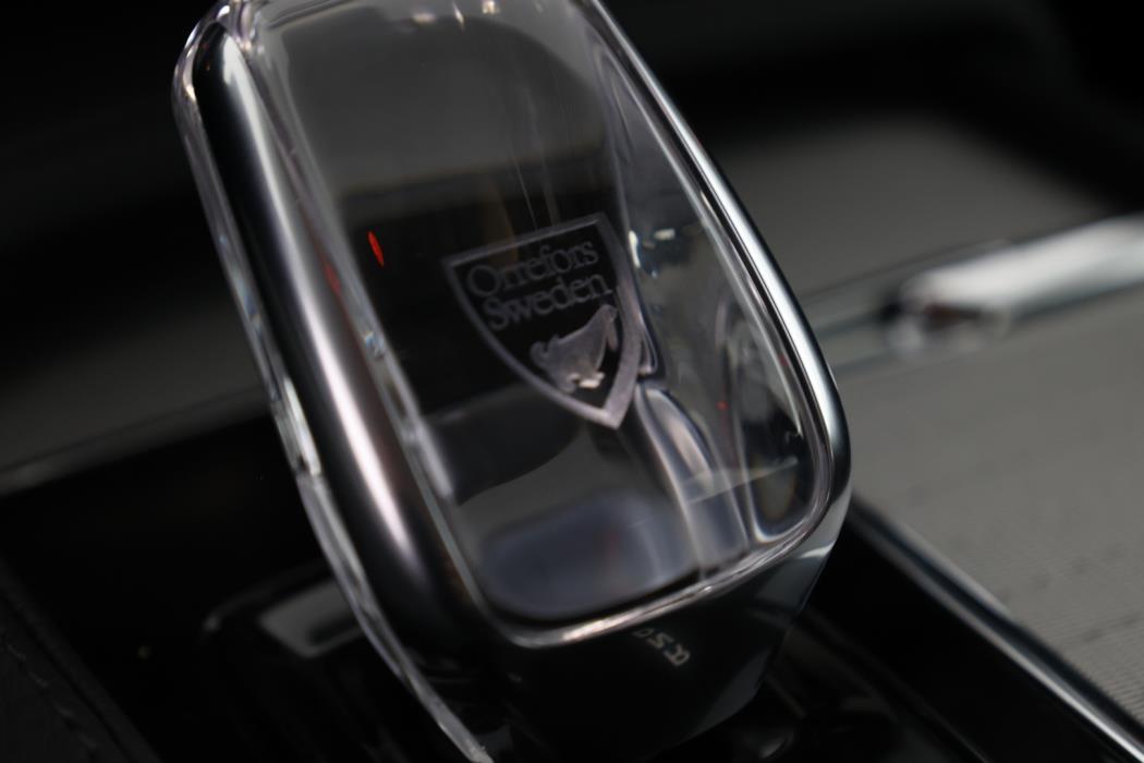 VOLVO XC90 2021