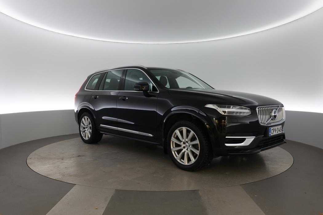 VOLVO XC90 2021