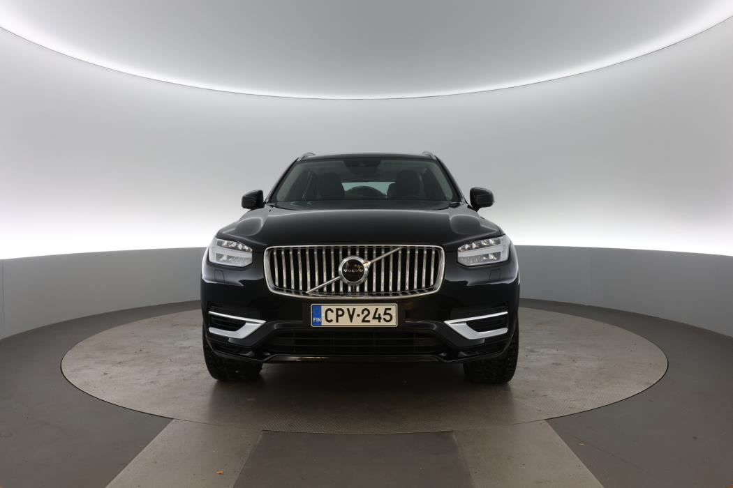 VOLVO XC90 2021