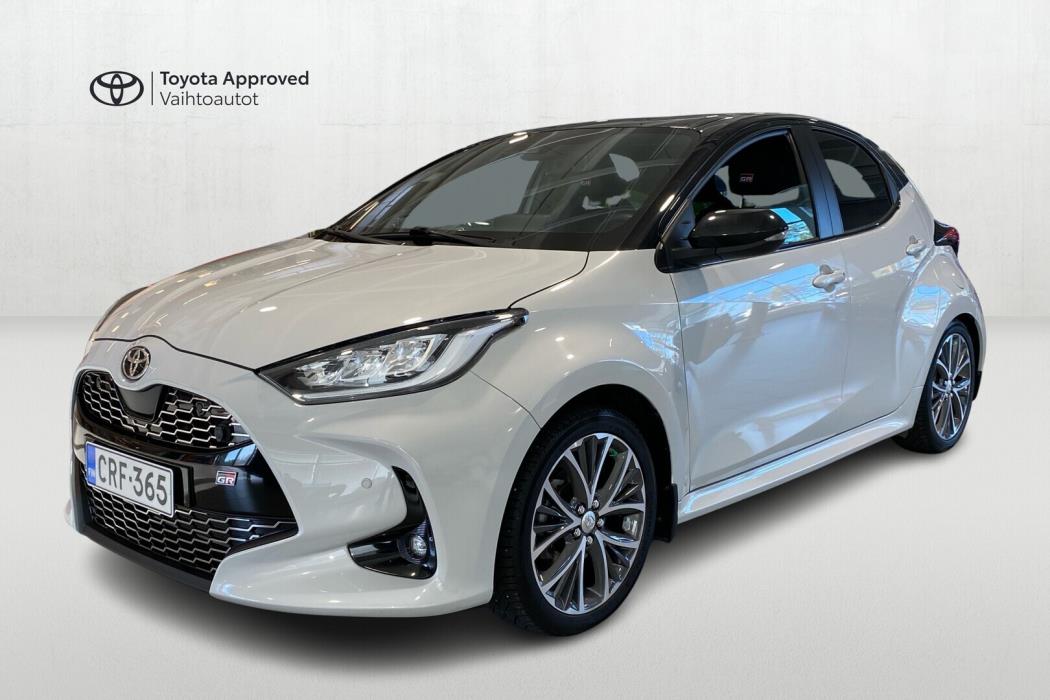 TOYOTA Yaris 2022