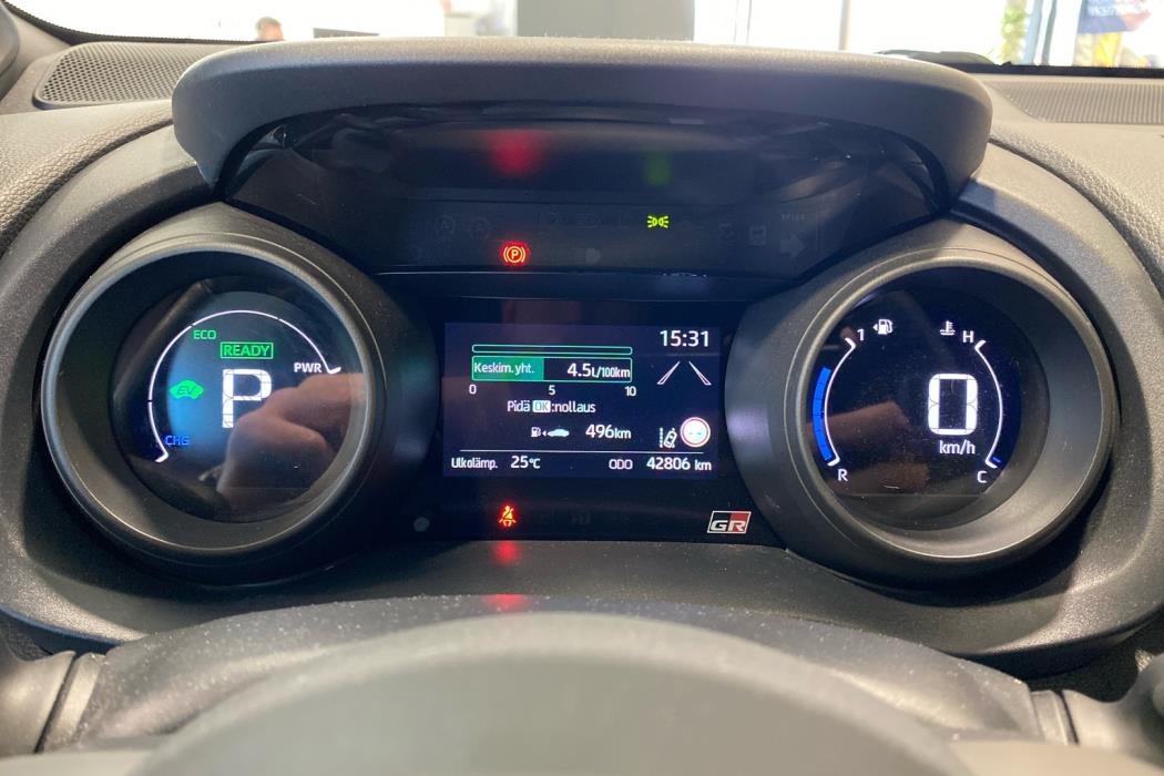 TOYOTA Yaris 2022