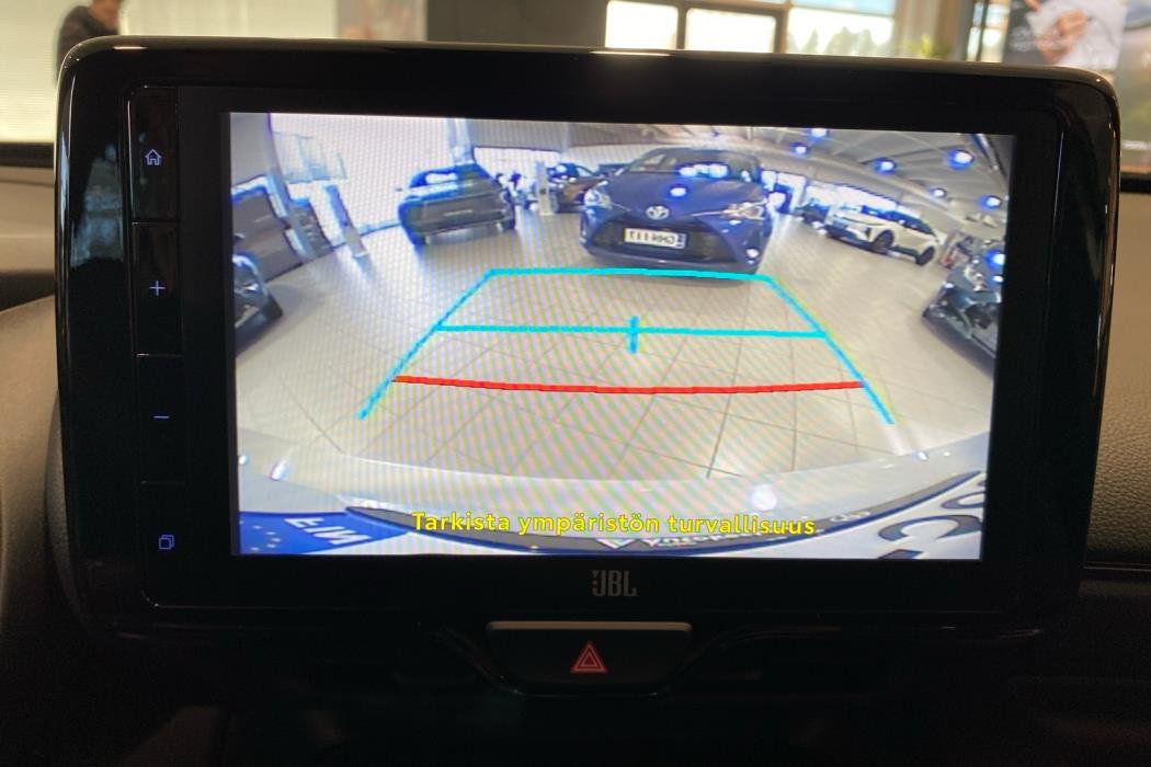 TOYOTA Yaris 2022