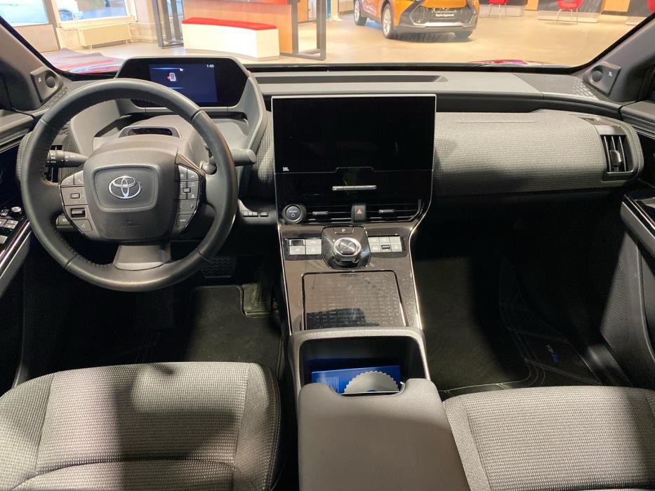 TOYOTA bZ4X 2023